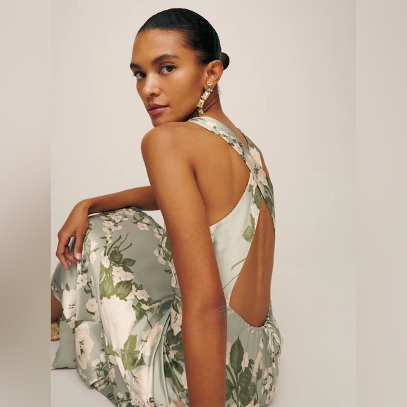 Reformation Dresses & Skirts - NEW Reformation Anaiis Long Silk Dress Tarragon Green Floral | size 4